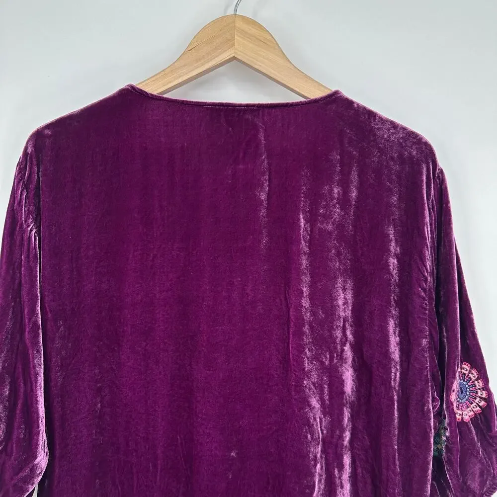 Johnny Was Nikkola Velvet Blousee Embroidered Floral Bird Boho Flowy Top Purple
